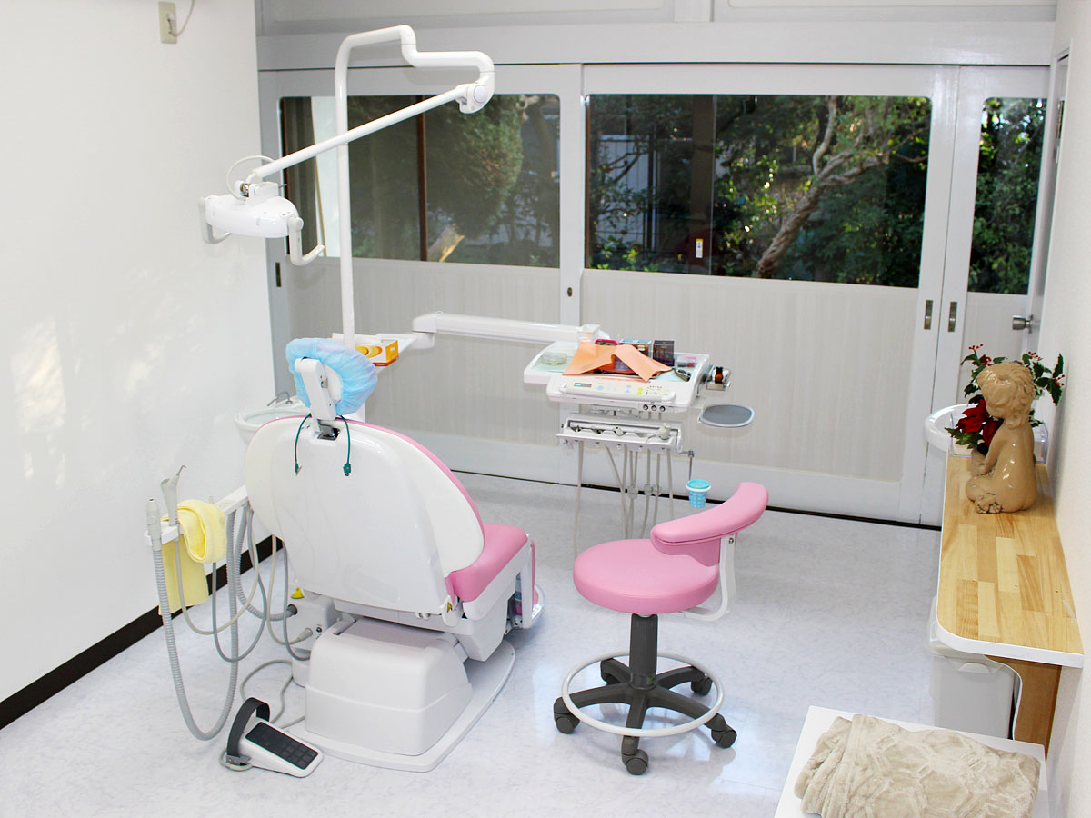 土浦市の歯医者、小杉歯科医院の完全個室の診察室